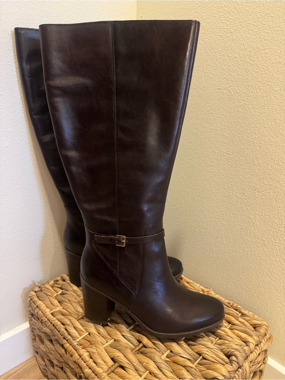 Women's Tall Leather Heeled Boots in Dark Brown